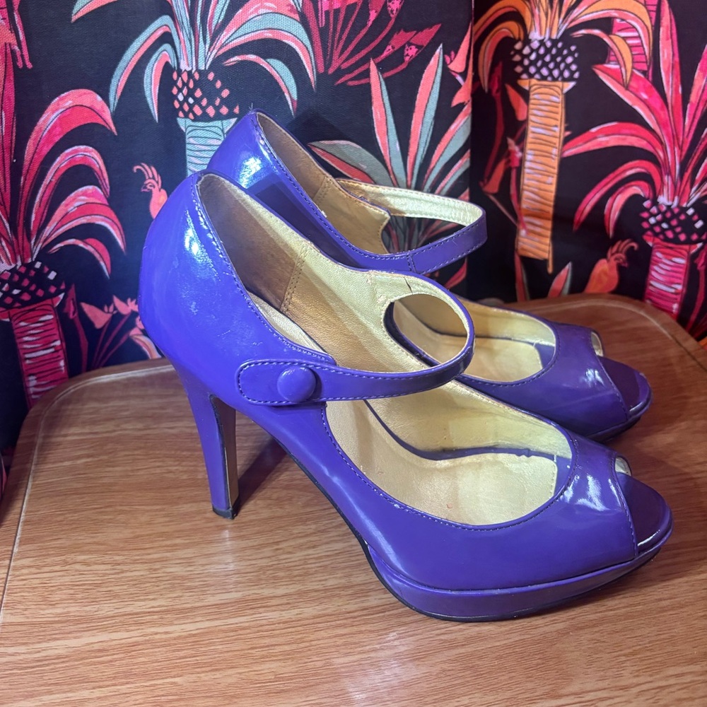 Charlotte Russe Purple Patent Mary Jane Peep-Toe Heels circa 2006-07